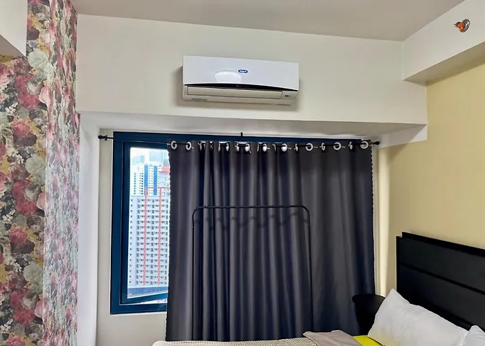 Galloping Executive Makati Gym Swim Park 300 Mbps Appartement Manilla