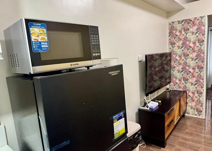 Appartement Galloping Executive Makati Gym Swim Park 300 Mbps *