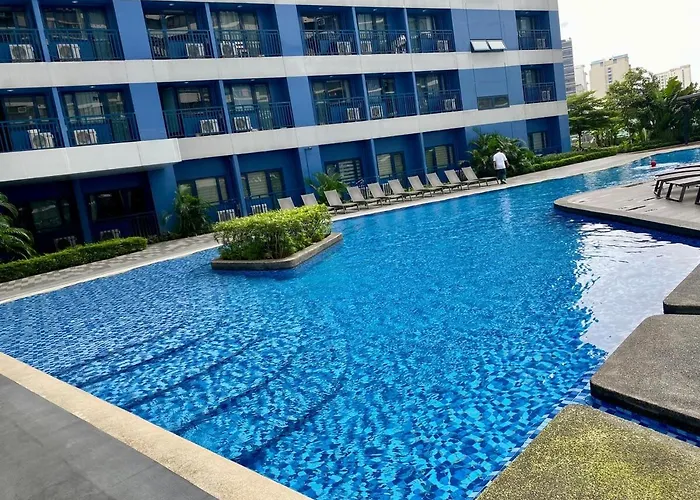 Galloping Executive Makati Gym Swim Park 300 Mbps Manilla